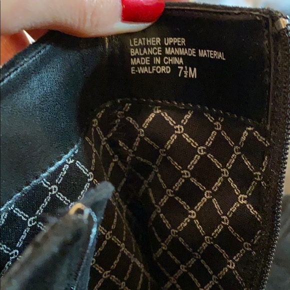 EUC Etienne Aigner booties - Sz. 7.5M - Picture 5 of 5